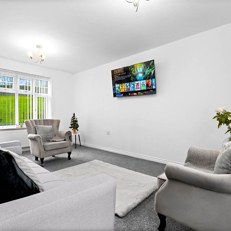 Harmony House 3 Bedroom New Build For Families, Contractors, Black Country Museum Sleeps 6 Tipton Esterno foto