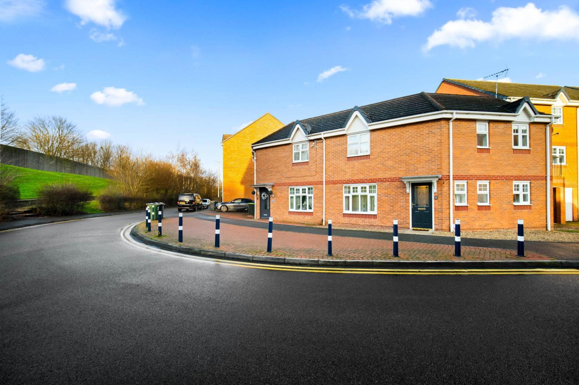 Harmony House 3 Bedroom New Build For Families, Contractors, Black Country Museum Sleeps 6 Tipton Esterno foto