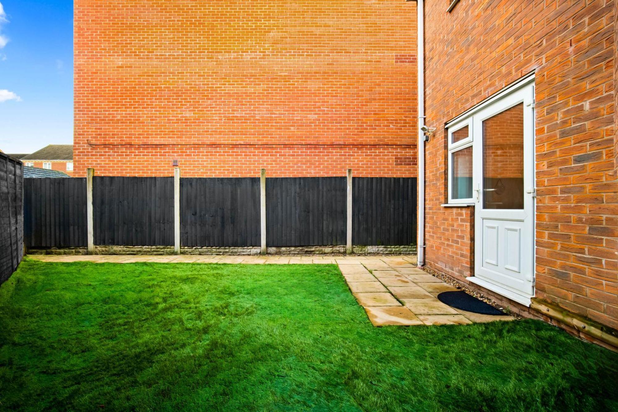 Harmony House 3 Bedroom New Build For Families, Contractors, Black Country Museum Sleeps 6 Tipton Esterno foto